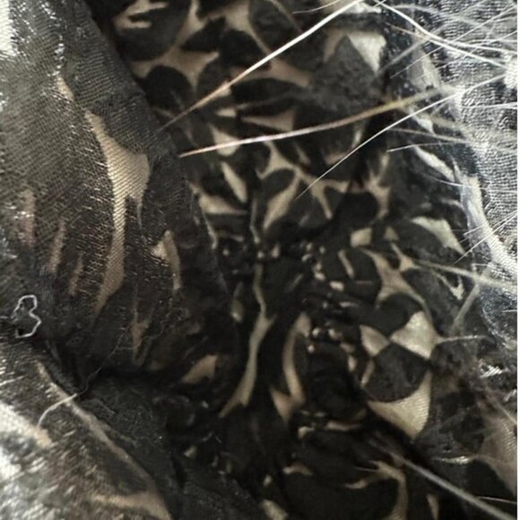 Vintage fur hat by Création Vittorio, crafted in a soft natural fur - Picture 4 of 6